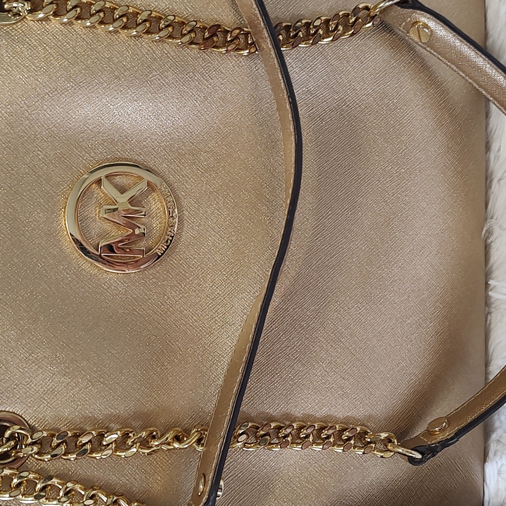 Matching 2 PC Michael Kors Gold colored Handbag and Wallet - Picture 3 of 13